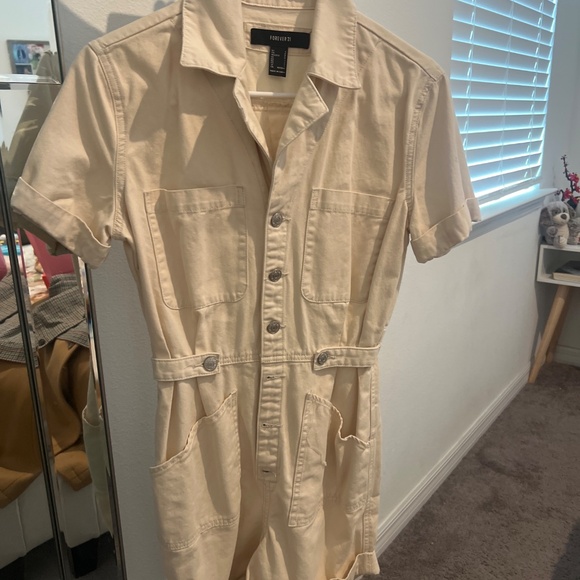 Romper - Picture 2 of 4